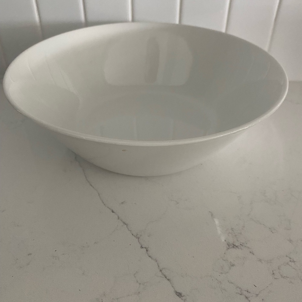 Johnson Brothers ‘Snowhite’ Made in England Bowl